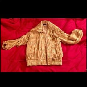 Metallic gold jacket with zipper and pockets, 100% polyester